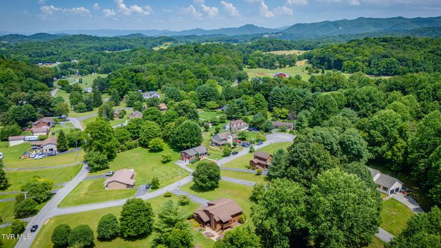 106 Margo Drive, Johnson City, TN 37601