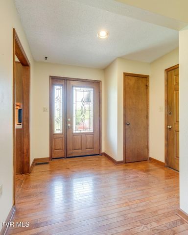 106 Margo Drive, Johnson City, TN 37601