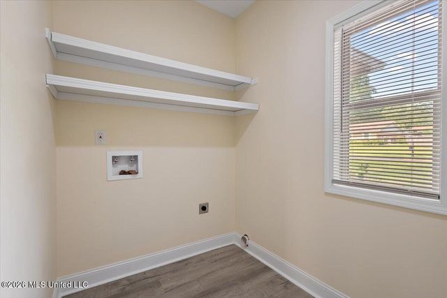 545 Greenmont Drive, Jackson, MS 39212