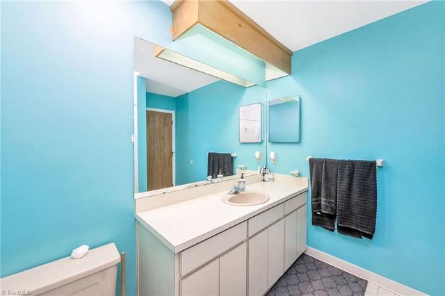 931,935,939 Don Bare Road, Jefferson, NC 28640