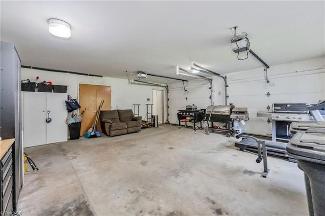 931,935,939 Don Bare Road, Jefferson, NC 28640