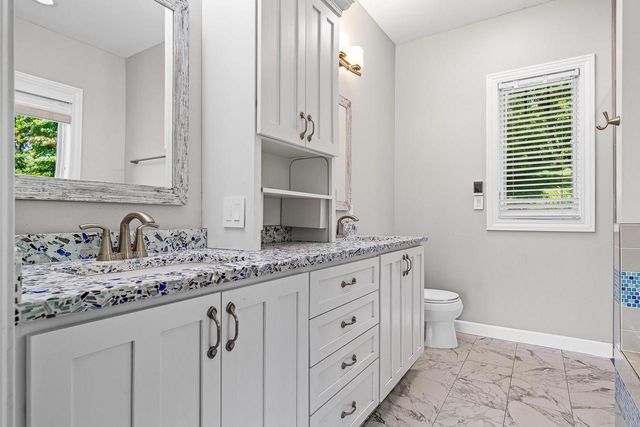 N5076 Wildflower LANE, West Salem, WI 54669