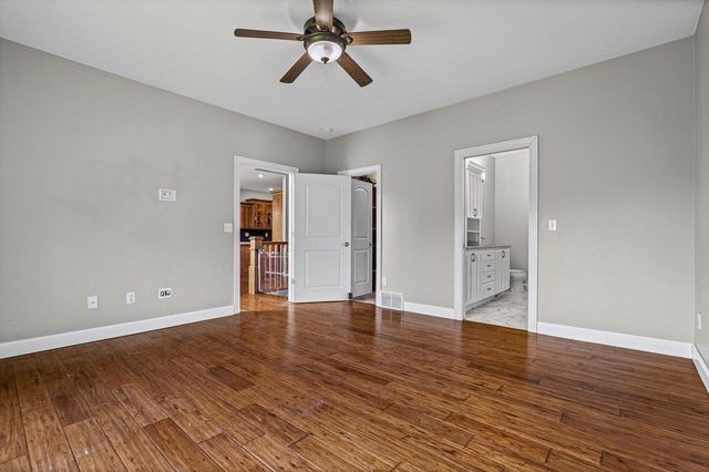N5076 Wildflower LANE, West Salem, WI 54669