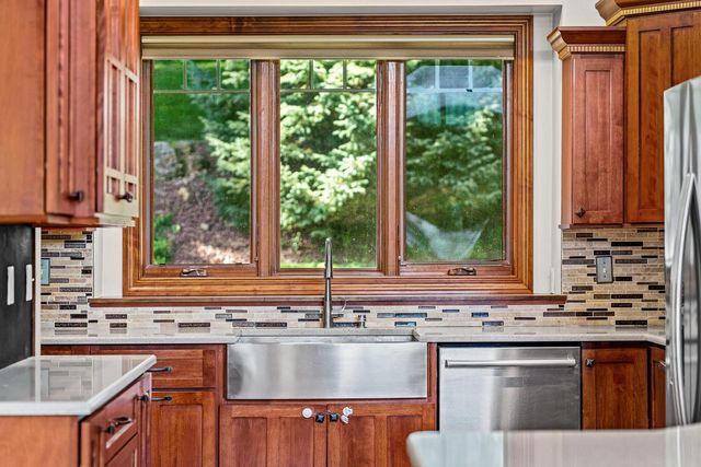 N5076 Wildflower LANE, West Salem, WI 54669