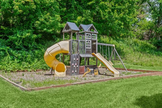 N5076 Wildflower LANE, West Salem, WI 54669