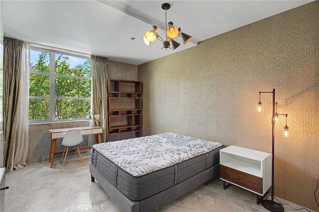 11500 Tennessee 103, Los Angeles, CA 90064