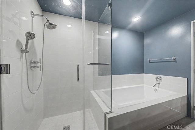 11500 Tennessee 103, Los Angeles, CA 90064