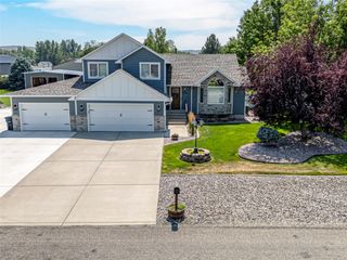 9044 Snow Water Drive, Billings, MT 59101