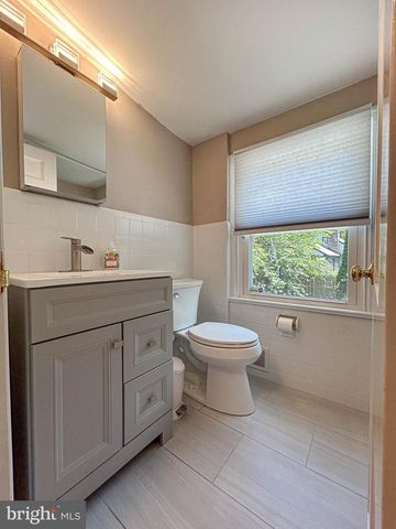 1201 WAVERLY RD, Gladwyne, PA 19035