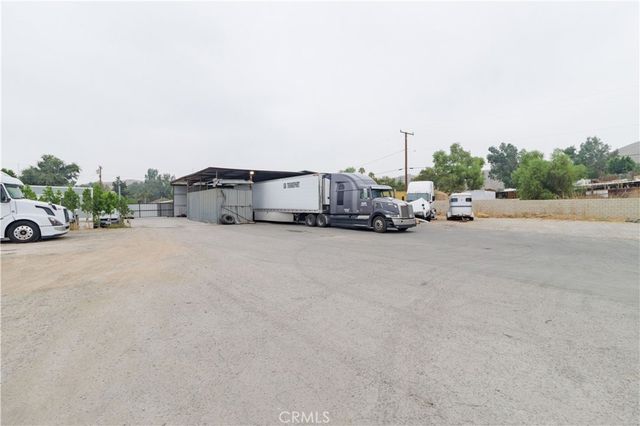 3604 Campbell Street, Jurupa Valley, CA 92509