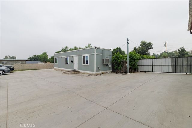3604 Campbell Street, Jurupa Valley, CA 92509