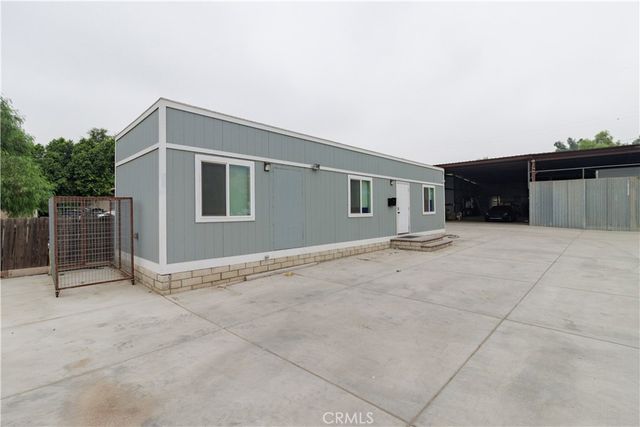3604 Campbell Street, Jurupa Valley, CA 92509