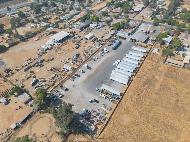 3604 Campbell Street, Jurupa Valley, CA 92509