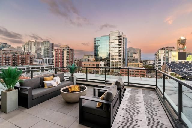 325 7Th Avenue 803, San Diego, CA 92101