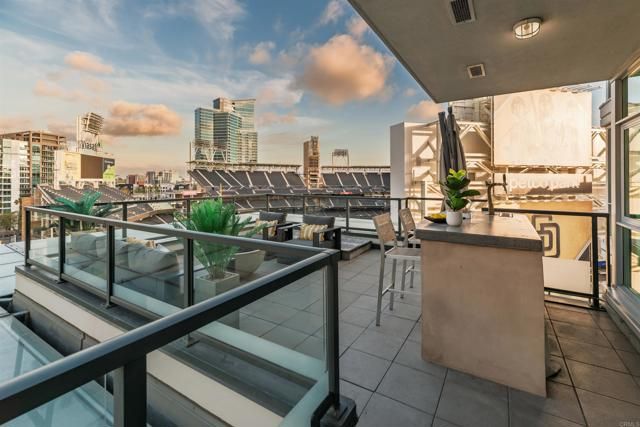 325 7Th Avenue 803, San Diego, CA 92101