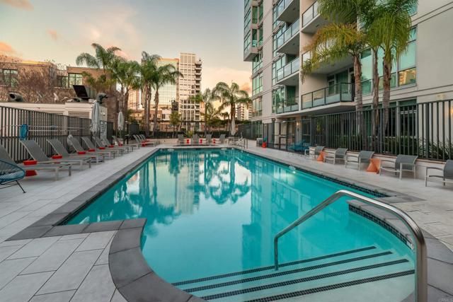 325 7Th Avenue 803, San Diego, CA 92101