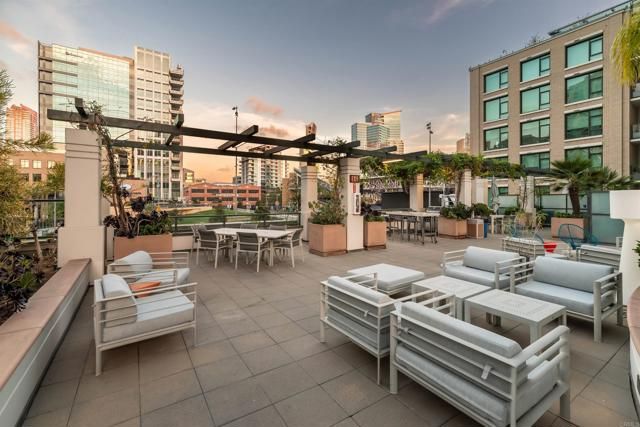 325 7Th Avenue 803, San Diego, CA 92101