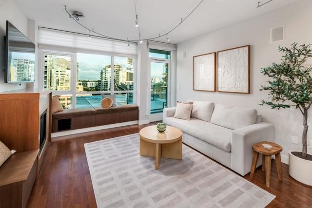 325 7Th Avenue 803, San Diego, CA 92101