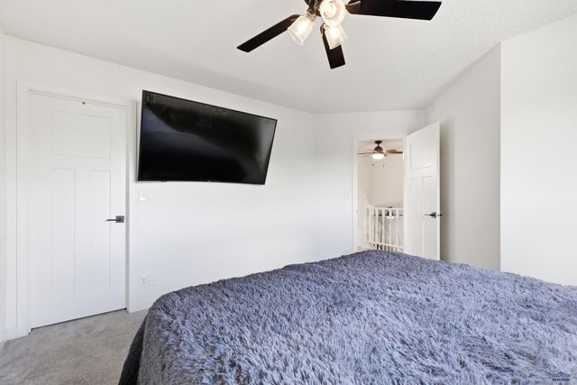 1621 COPPERFIELD DR, Rapid City, SD 57703