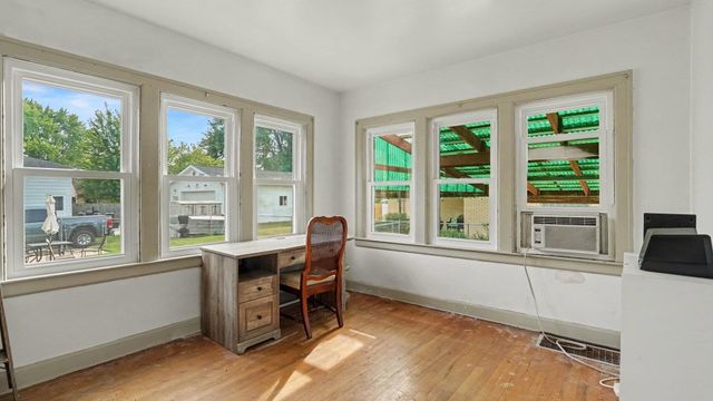 400 S Johnson Street, Bay City, MI 48708