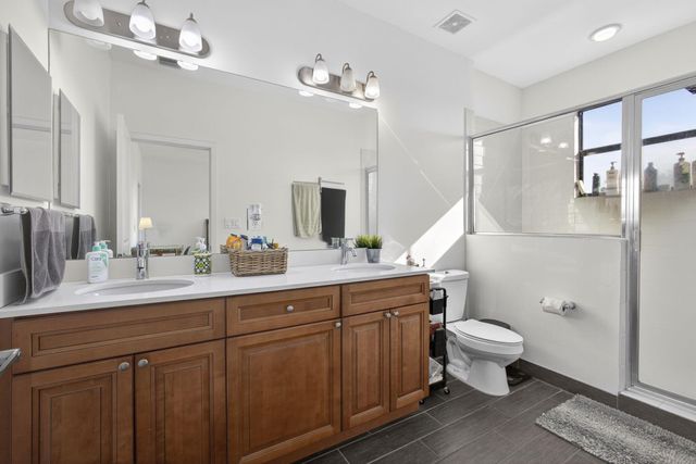 6017 Pine Tree Way, Riviera Beach, FL 33410