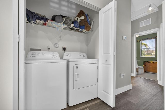 6017 Pine Tree Way, Riviera Beach, FL 33410