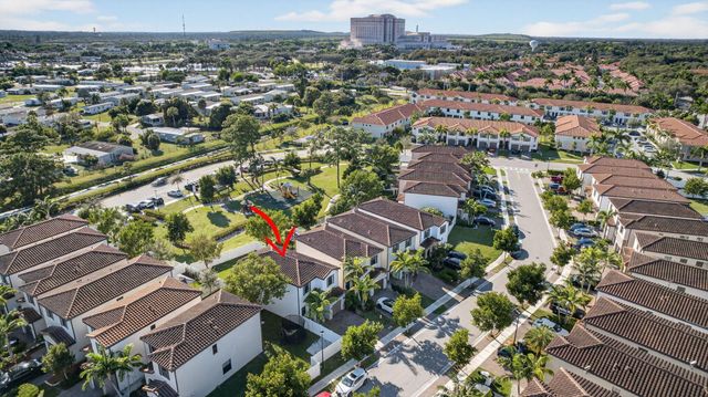 6017 Pine Tree Way, Riviera Beach, FL 33410