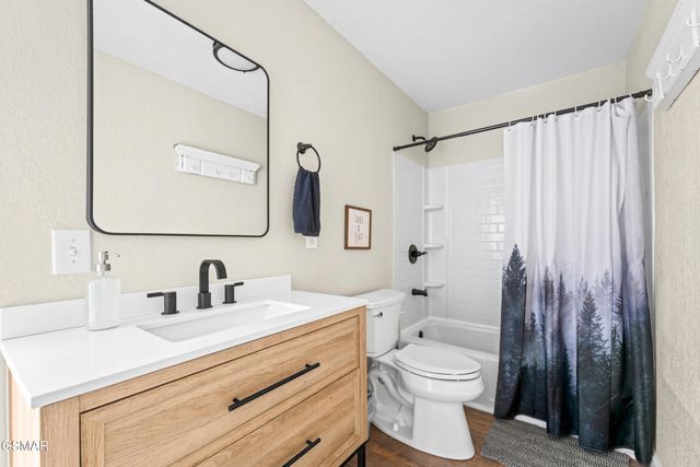 2059 Upper Middle Creek Road, Sevierville, TN 37876