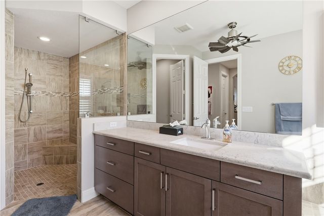 6069 Graysen Square, Vero Beach, FL 32967