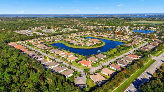 6069 Graysen Square, Vero Beach, FL 32967