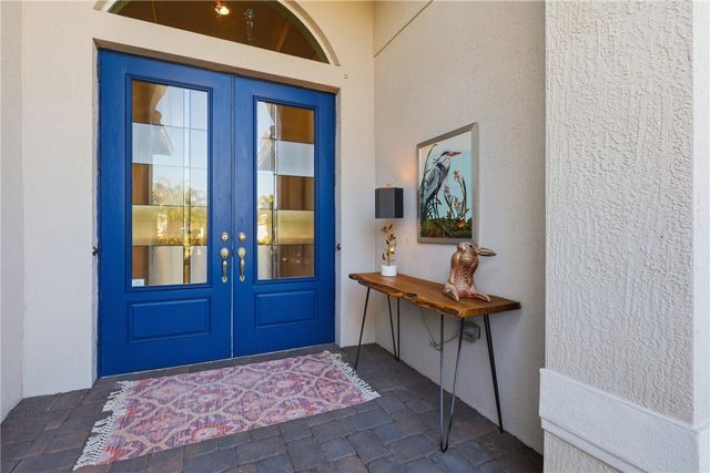 6069 Graysen Square, Vero Beach, FL 32967