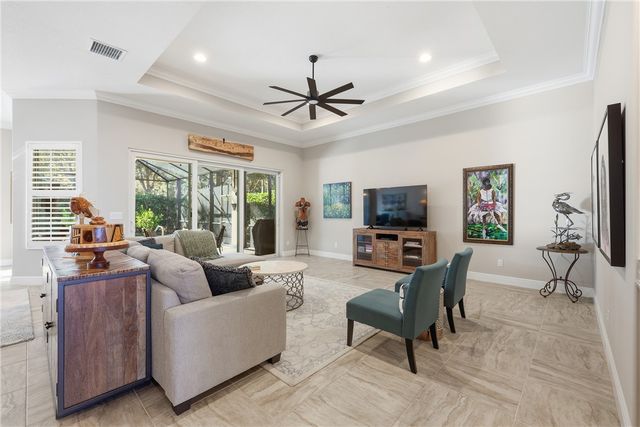 6069 Graysen Square, Vero Beach, FL 32967