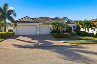 6069 Graysen Square, Vero Beach, FL 32967
