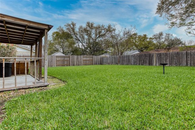 6204 Creekside Ln, League City, TX 77573