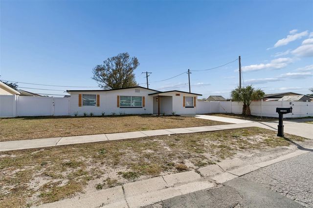 7910 W POWHATAN AVENUE, Tampa, FL 33615