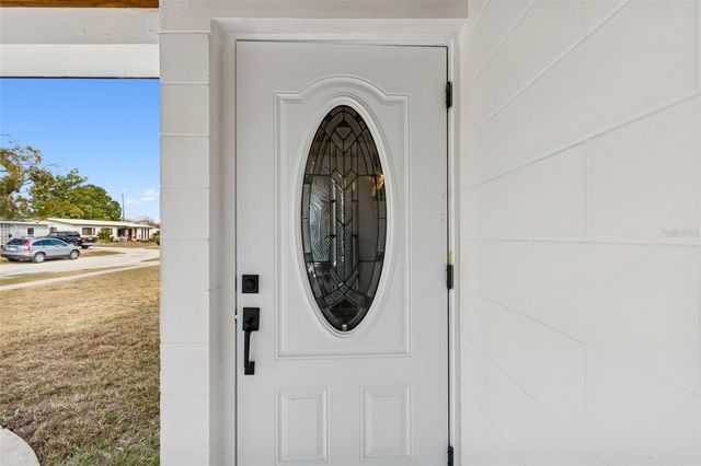 7910 W POWHATAN AVENUE, Tampa, FL 33615