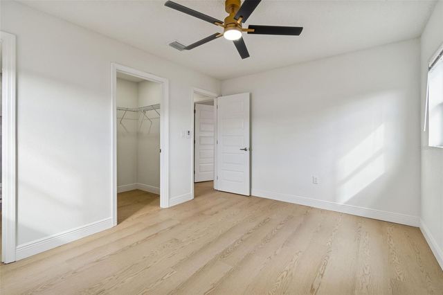 7910 W POWHATAN AVENUE, Tampa, FL 33615