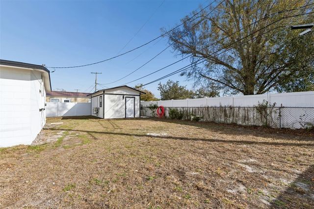 7910 W POWHATAN AVENUE, Tampa, FL 33615