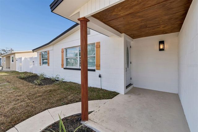 7910 W POWHATAN AVENUE, Tampa, FL 33615