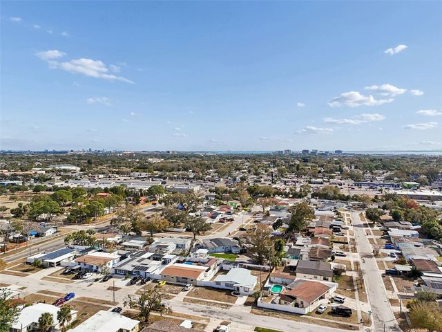 7910 W POWHATAN AVENUE, Tampa, FL 33615