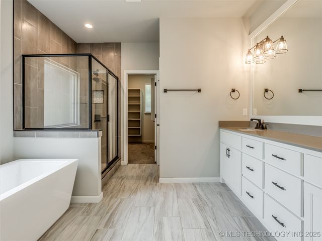 3610 S Fir Court, Broken Arrow, OK 74011