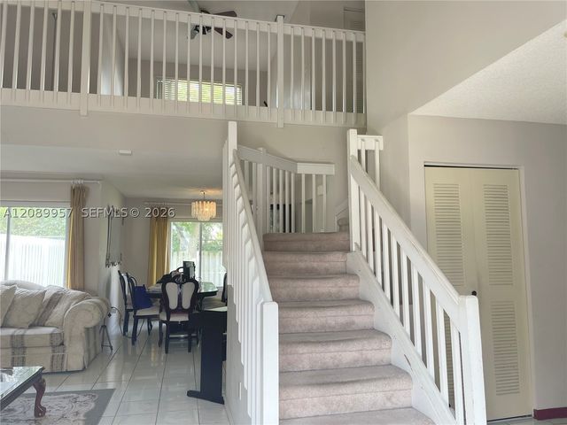 8851 SW 9th Ct, Pembroke Pines, FL 33025