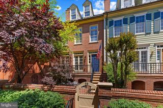 68 WOLFE ST, Alexandria, VA 22314