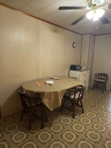 202 S Quarry Street, East Huntingdon, PA 15666