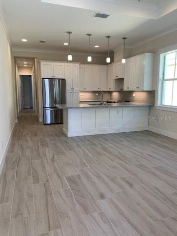 604 TRABUE AVENUE 111, Punta Gorda, FL 33950