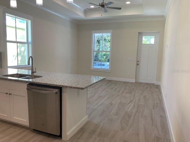 604 TRABUE AVENUE 111, Punta Gorda, FL 33950