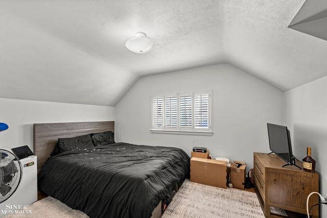 22409 Manor Street, Saint Clair Shores, MI 48081