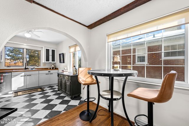 22409 Manor Street, Saint Clair Shores, MI 48081