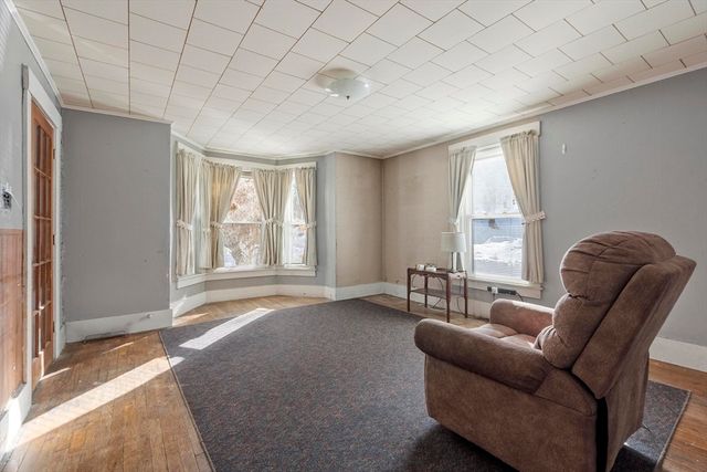 86 Highland St, Athol, MA 01331