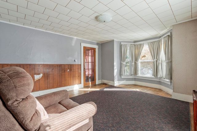 86 Highland St, Athol, MA 01331